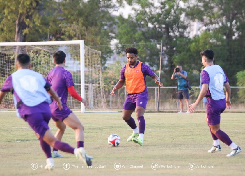 Rafaelson gia nhập ĐT Việt Nam chuẩn bị AFF Cup 2024