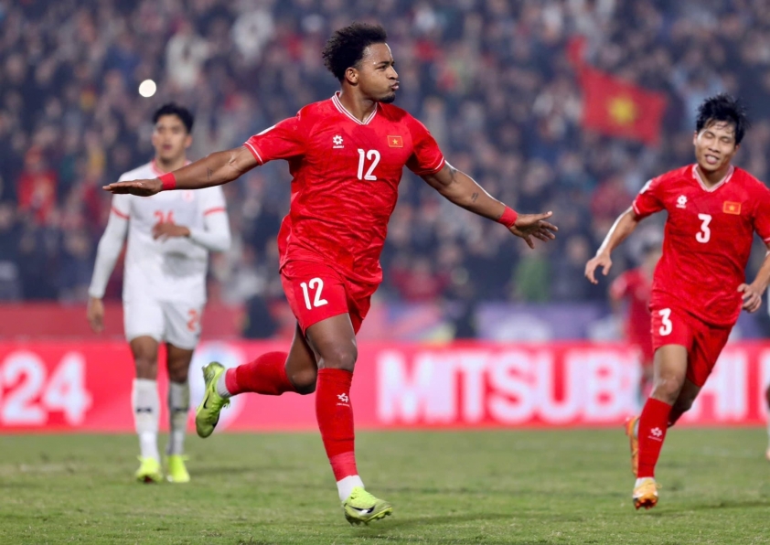 Nguyễn Xuân Son Ngôi sao sáng nhất của ĐT Việt Nam tại bán kết AFF Cup 2024