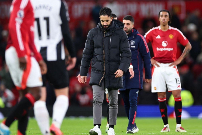 Thảm Bại Ở Old Trafford Khiến Man Utd Đối Mặt Với Nguy Cơ Xuống Hạng, HLV Amorim Thất Vọng Và Xấu Hổ