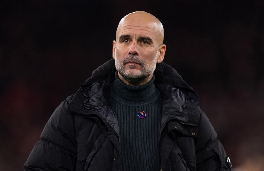 Pep Guardiola cảnh báo về kỷ nguyên thống trị đang lụi tàn của Man City
