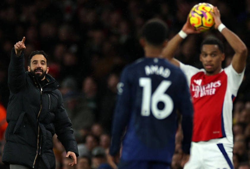 Man Utd của Ruben Amorim khiêm tốn đánh giá chính mình, thách thức lọt vào top bốn