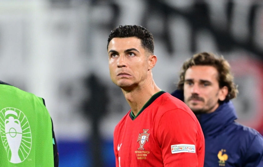 Ronaldo gây tranh cãi với những phát biểu hạ thấp Ligue 1