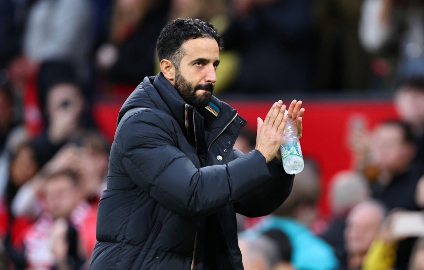 HLV Ruben Amorim Khen Ngợi Tính Thực Dụng, Hài Lòng Với Chiến Thắng Đầu Tay Của Man Utd Tại Old Trafford