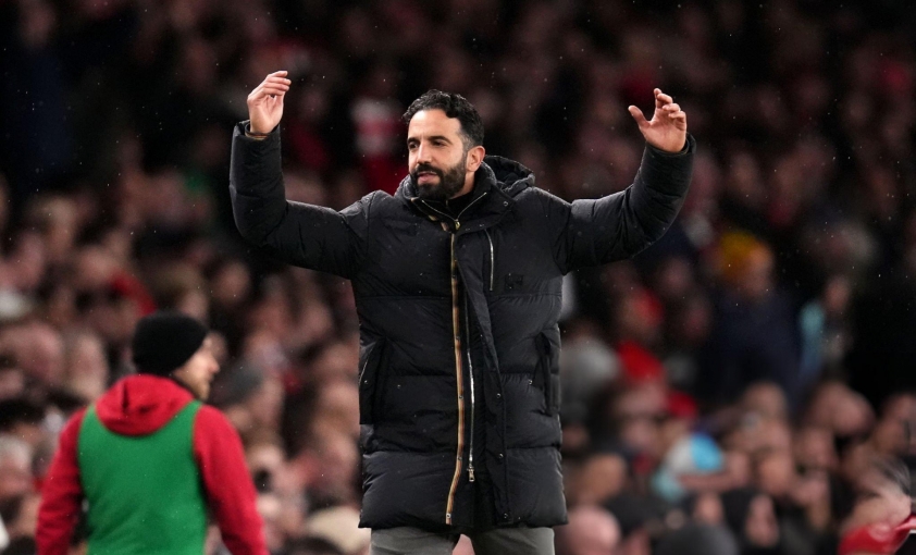 Lịch thi đấu khắc nghiệt đe dọa tham vọng của Manchester United