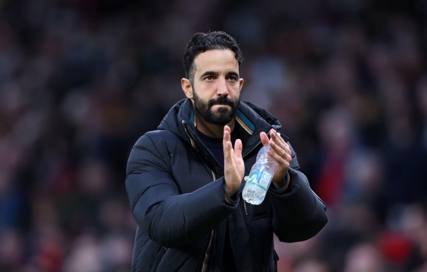 Chiến thắng giòn giã của Man Utd giúp HLV Ruben Amorim lập thành tích ấn tượng