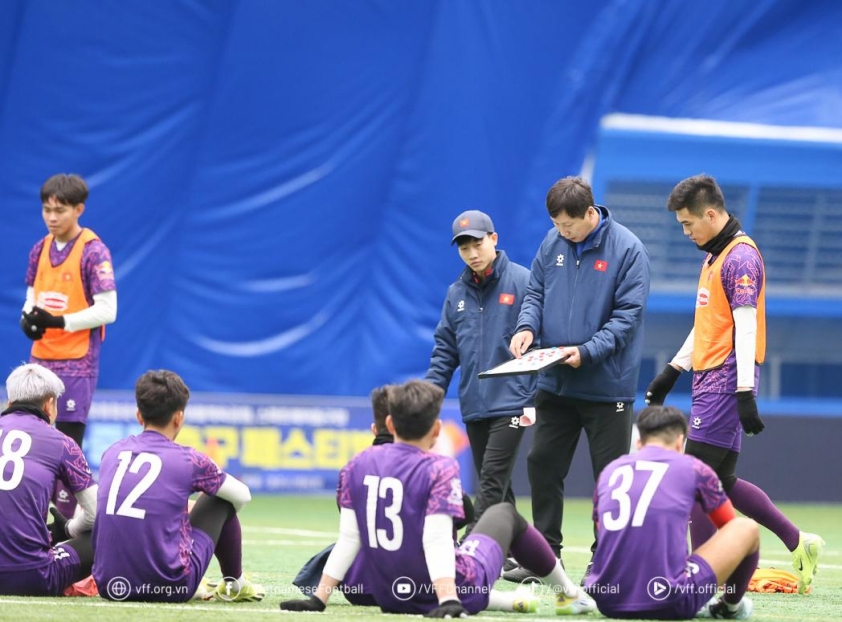 Tiền vệ Lê Phạm Thành Long đối mặt với bất lợi thể hình trước thềm AFF Cup 2024