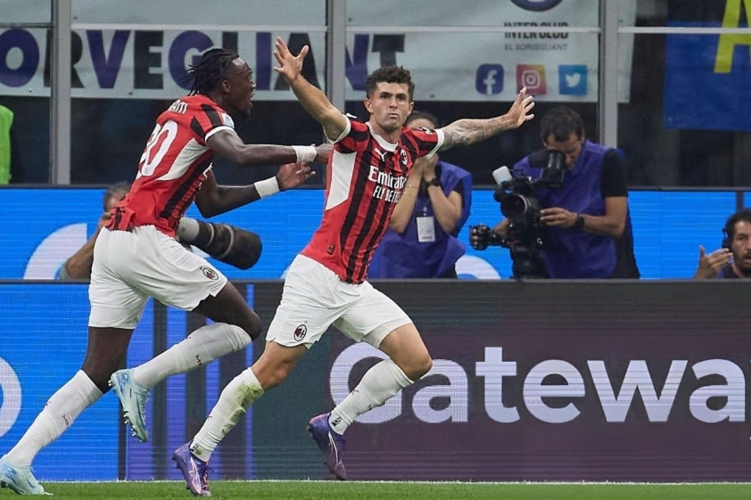 Trận Derby Thành Milan Rung Chấn: AC Milan Đánh Bại Inter Trong Một Cuộc Đụng Độ Căng Thẳng