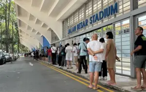 LĐBĐ Singapore giới hạn vé bán kết AFF Cup cho CĐV Việt Nam