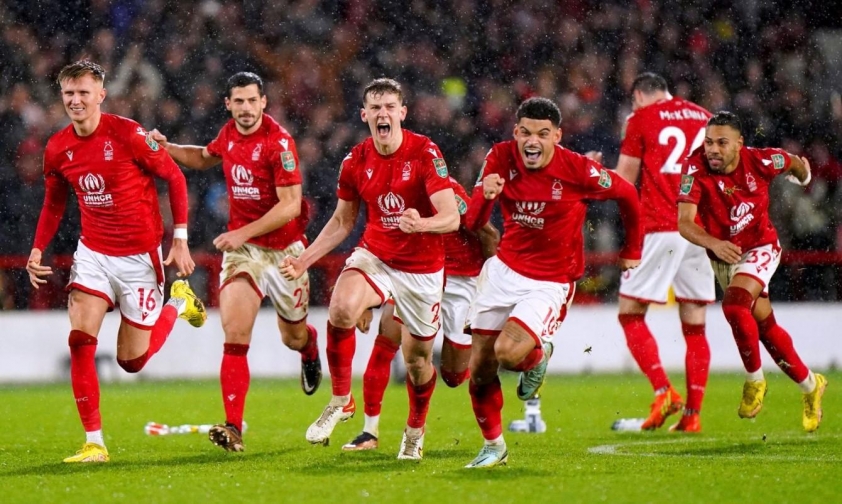 Nottingham Forest Câu chuyện cổ tích thời hiện đại của Premier League