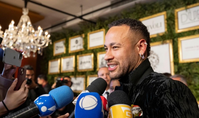 Neymar trở lại Santos: Tình yêu bóng đá vượt trên mọi giá trị