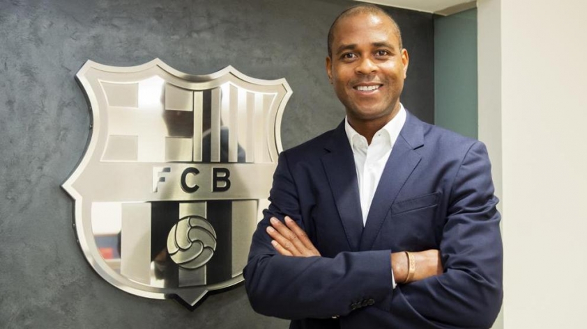 Patrick Kluivert được bổ nhiệm làm huấn luyện viên trưởng của đội tuyển quốc gia Indonesia