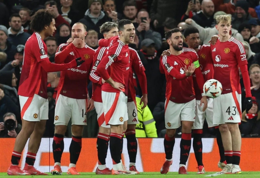 Toby Collyer: Ngôi sao trẻ tỏa sáng rực rỡ tại Old Trafford, hứa hẹn tương lai tươi sáng ở Manchester United