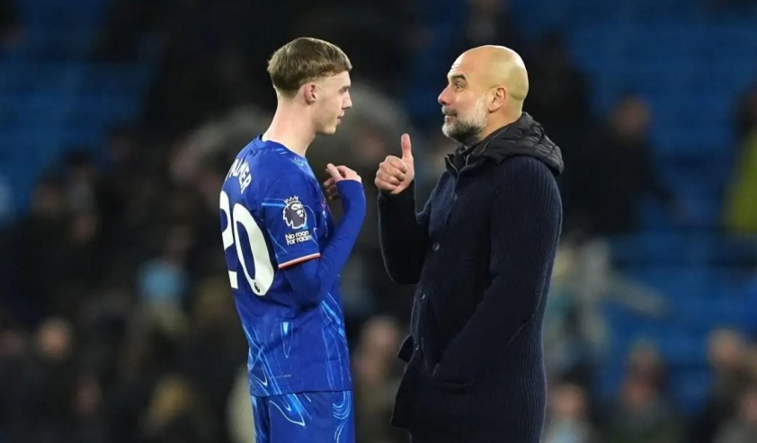 Gary Neville chỉ trích Cole Palmer sau trận thua của Chelsea trước Man City