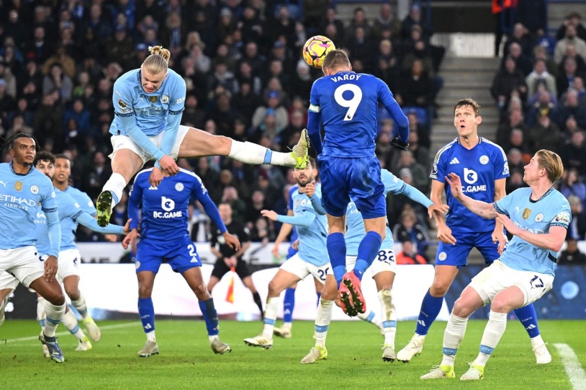 Man City tìm kiếm chiến thắng thứ hai trên sân nhà trước một West Ham đang gặp khó khăn