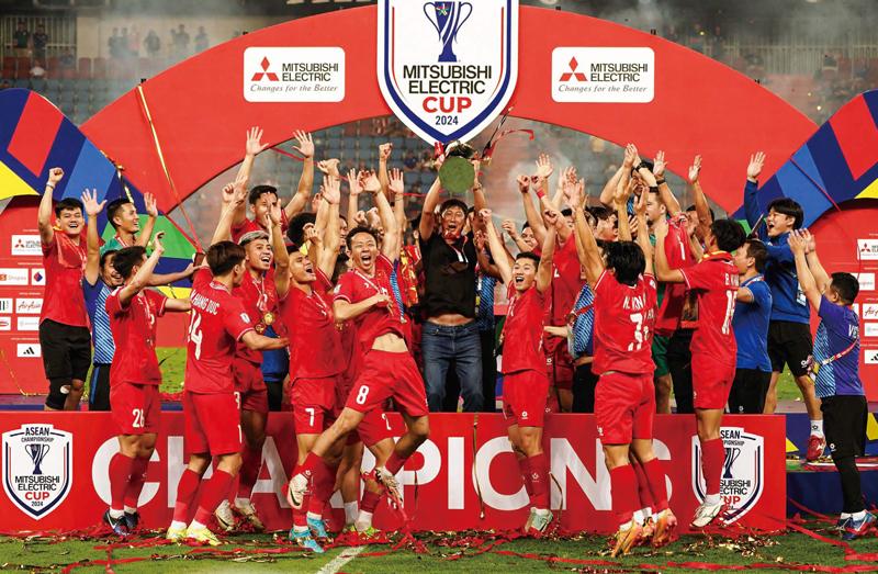 AFF Cup 2024: Sự đối lập giữa thành công của Kim Sang Sik và thất bại của Shin Tae Yong