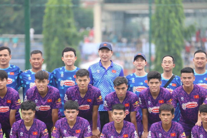 Bóng đá Việt Nam 2025: Năm của những thử thách và cơ hội vàng