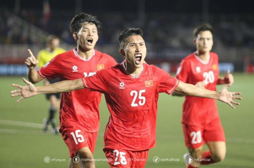 Doãn Ngọc Tân khiêm nhường trước đề cử Quả bóng Vàng Việt Nam 2024