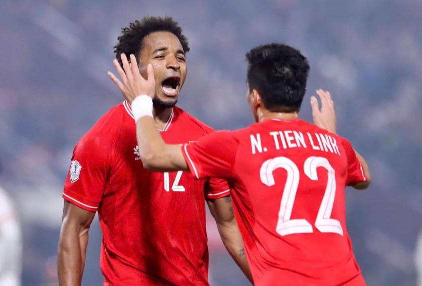 CĐV Indonesia Ngợi Khen Nguyễn Xuân Son và Đánh Giá Cao Đội Tuyển Việt Nam