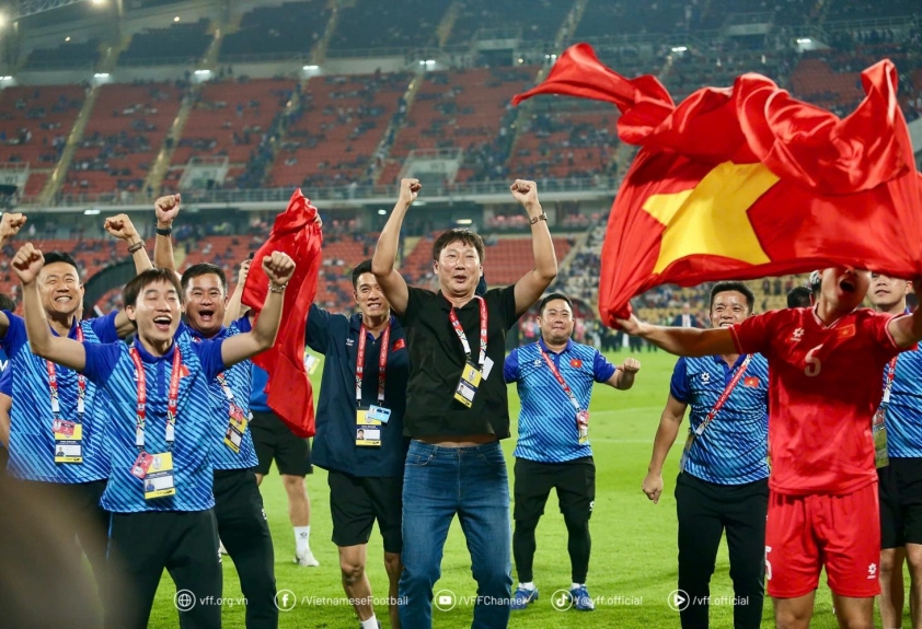 Tiền thưởng chảy vào túi ĐT Việt Nam sau AFF Cup 2024