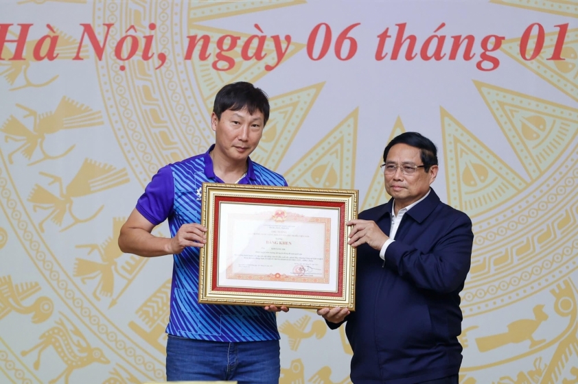 Đại sứ quán Hàn Quốc ca ngợi thành tích của HLV Kim Sang Sik sau chiến thắng AFF Cup 2024 của ĐT Việt Nam