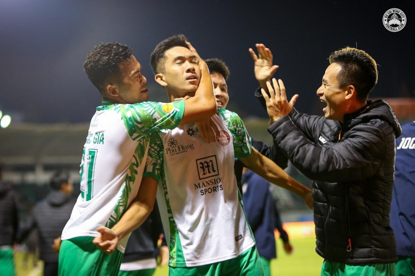 HAGL hòa 2-2 trước TPHCM: Buông bỏ chiến thắng ở phút chót