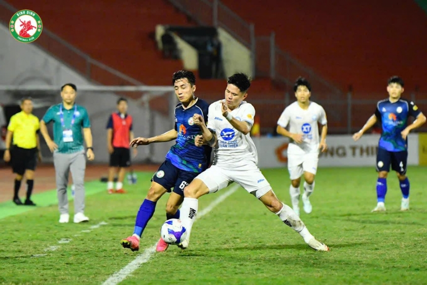 Nam Định hòa Bình Định 0-0, chuỗi trận không thắng kéo dài