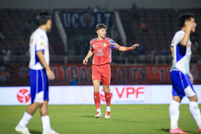 Zan Nguyễn: Tiềm năng trẻ trung vệ Việt kiều, hy vọng cho SEA Games 33?