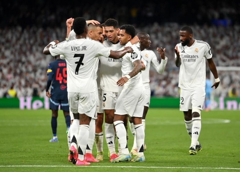 Real Madrid đánh bại Salzburg, Ancelotti cho rằng việc Man City bị loại khỏi cúp C1 là điều tốt