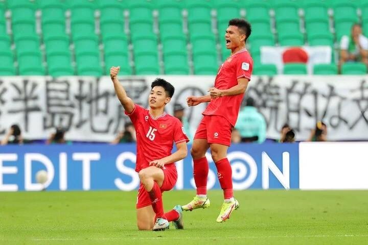 Cơn đau đầu của HLV Kim Sang Sik: Ai sẽ thay thế Xuân Sơn trong đội hình ĐT Việt Nam?
