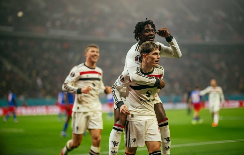 Man Utd lập kỳ tích bất bại ở đấu trường châu Âu: Thành quả của 3 vị HLV