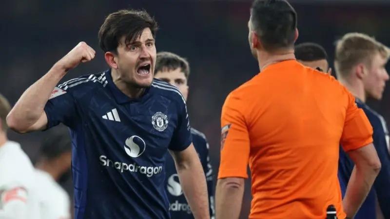 Maguire: Sự hồi sinh ngoạn mục của trung vệ một thời
