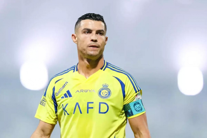 Cristiano Ronaldo sắp ký hợp đồng dài hạn với Al-Nassr của Saudi Arabia