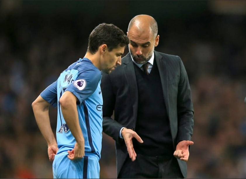 Hối hận muộn màng Pep Guardiola chia sẻ nỗi tiếc nuối vì để Jesús Navas rời Manchester City