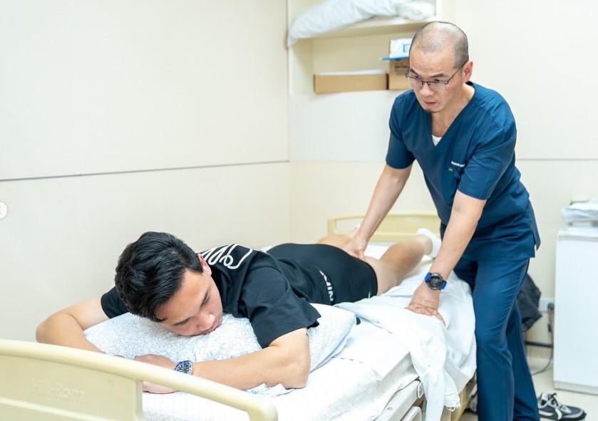 Supachok Sarachat: Khám sức khỏe toàn diện và chuẩn bị cho mùa giải mới đầy thách thức cùng Consadole Sapporo