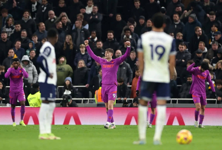 Tottenham đối mặt với khủng hoảng nhân sự trước thềm trận đấu với Newcastle