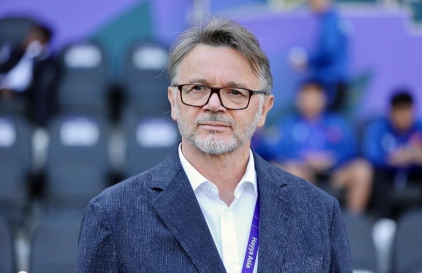 HLV Troussier ca ngợi Việt Nam sau chức vô địch AFF Cup 2024 thuyết phục