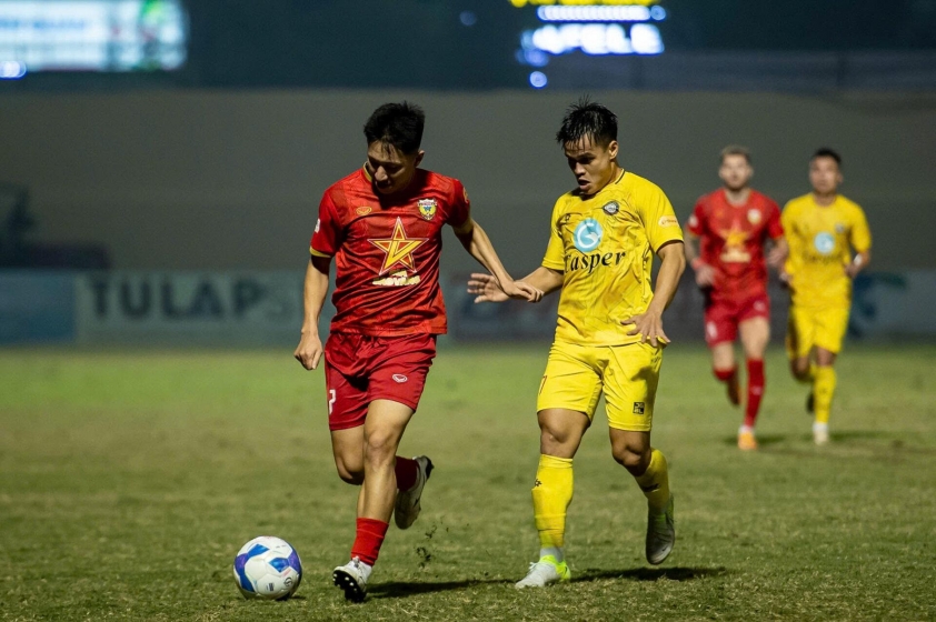 Trận cầu tâm điểm V-League: Hồng Lĩnh Hà Tĩnh vs Đông Á Thanh Hóa - Liệu ai sẽ giành chiến thắng?