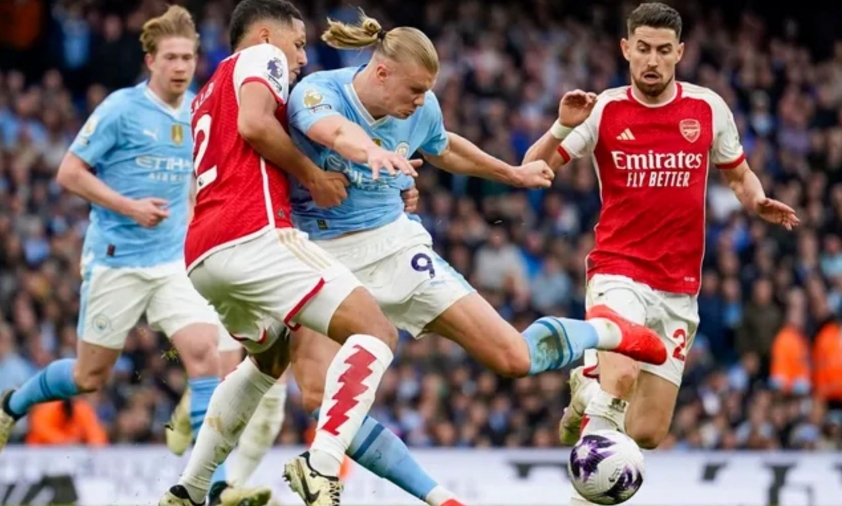 Man City đối mặt Arsenal: Hàng thủ báo động, tương lai mờ mịt?