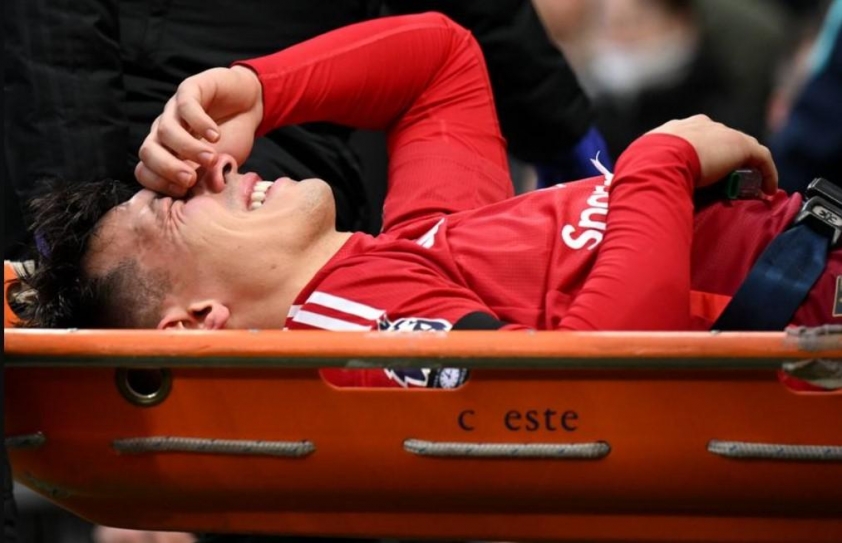 Thảm họa chấn thương: Lisandro Martinez nghỉ thi đấu 8 tháng, đẩy Manchester United vào khủng hoảng