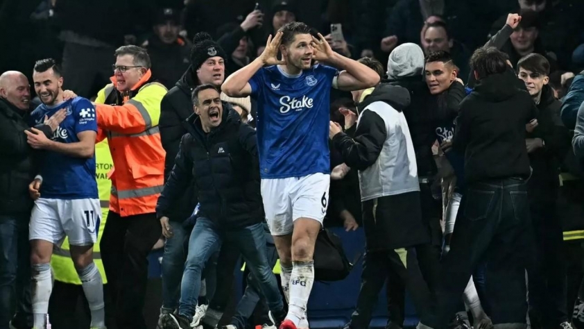 Trận Derby Merseyside đầy kịch tính: Bàn thắng gây tranh cãi và những hệ lụy