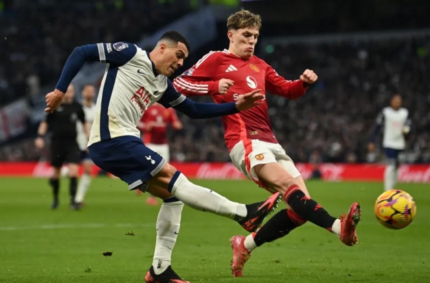 Garnacho và thảm họa tấn công: Manchester United lao dốc không phanh mùa giải 2024/25