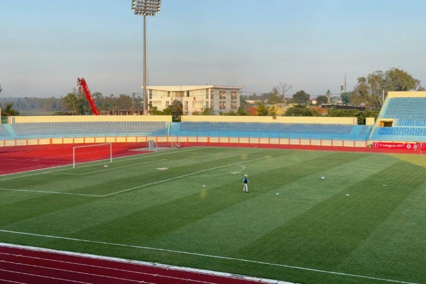 V-League 2024/25: Sự cố VAR tại trận đấu Quảng Nam vs Hải Phòng đặt dấu hỏi lớn về chất lượng công nghệ