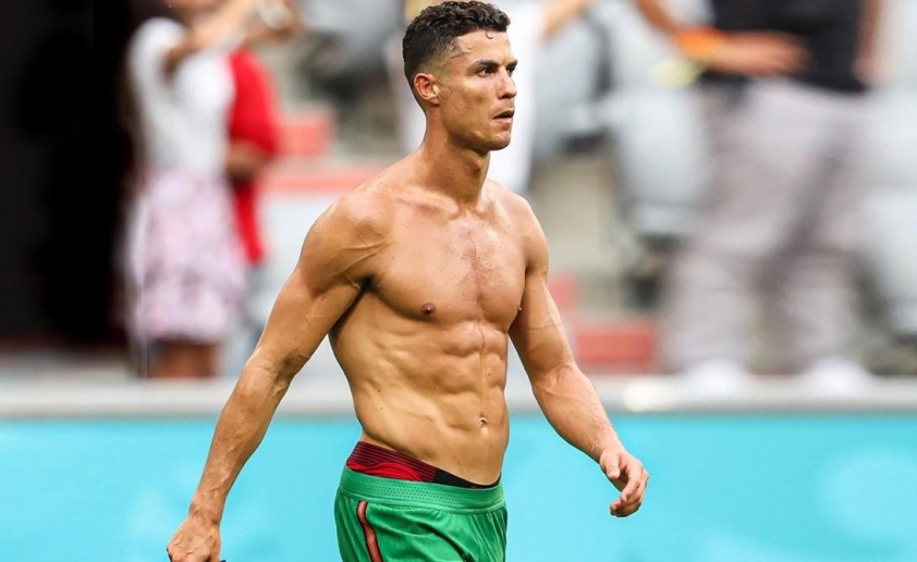 Cristiano Ronaldo: Bí quyết giữ gìn thể lực và phong độ đỉnh cao ở tuổi gần 40