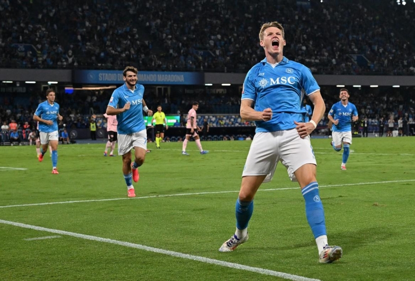 Scott McTominay: Sự thăng hoa rực rỡ tại Napoli