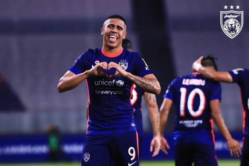Malaysia rục rịch nhập tịch Bergson da Silva, thách thức lớn cho ĐT Việt Nam tại vòng loại Asian Cup 2027
