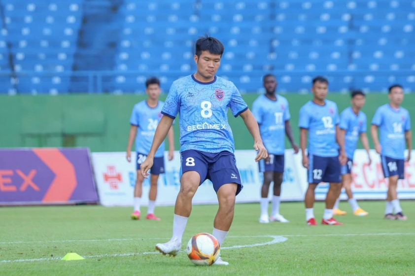 Tống Anh Tỷ gia nhập CLB Trường Tươi Bình Phước: Làn gió mới cho cuộc đua thăng hạng V-League