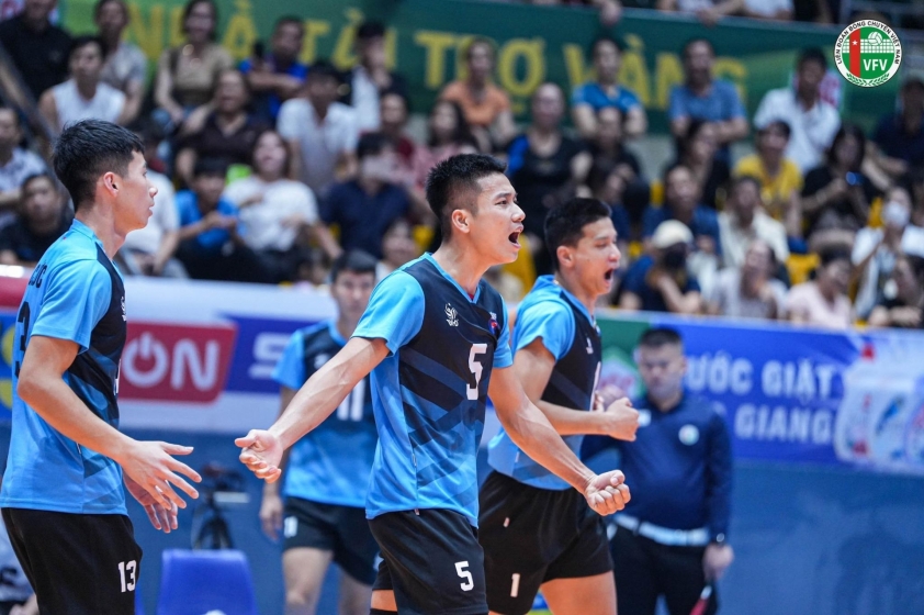 Từ Thanh Thuận: Song song chinh phục VĐQG và hạng A quốc gia 2025