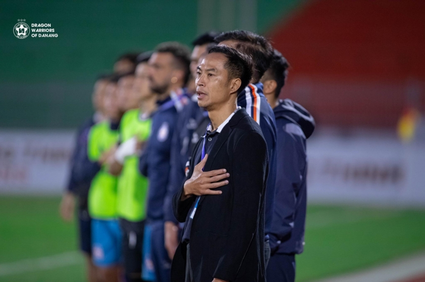 Vòng 13 V-League 2024/25: Thẻ đỏ giáng xuống hai HLV nổi bật