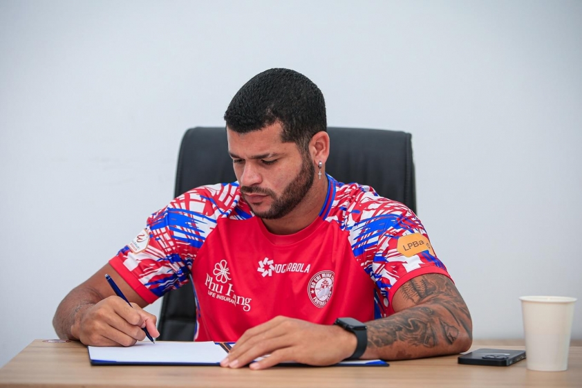 V-League 2024/25: CLB TP.HCM chiêu mộ tiền đạo Brazil, tăng cường sức mạnh hàng công