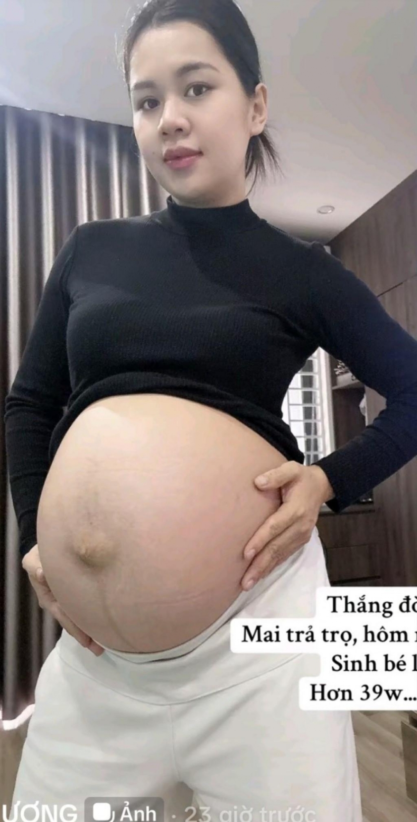 Trung vệ Quế Ngọc Hải và bà xã sắp đón thành viên thứ ba